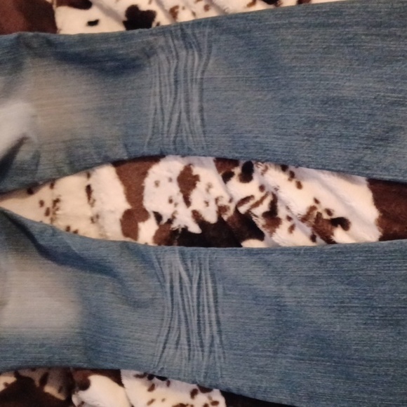 DOLLHOUSE JEANS, WOMENS SIZE 5. - Picture 7 of 11